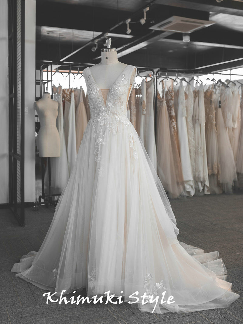 v-neck summer wedding dress