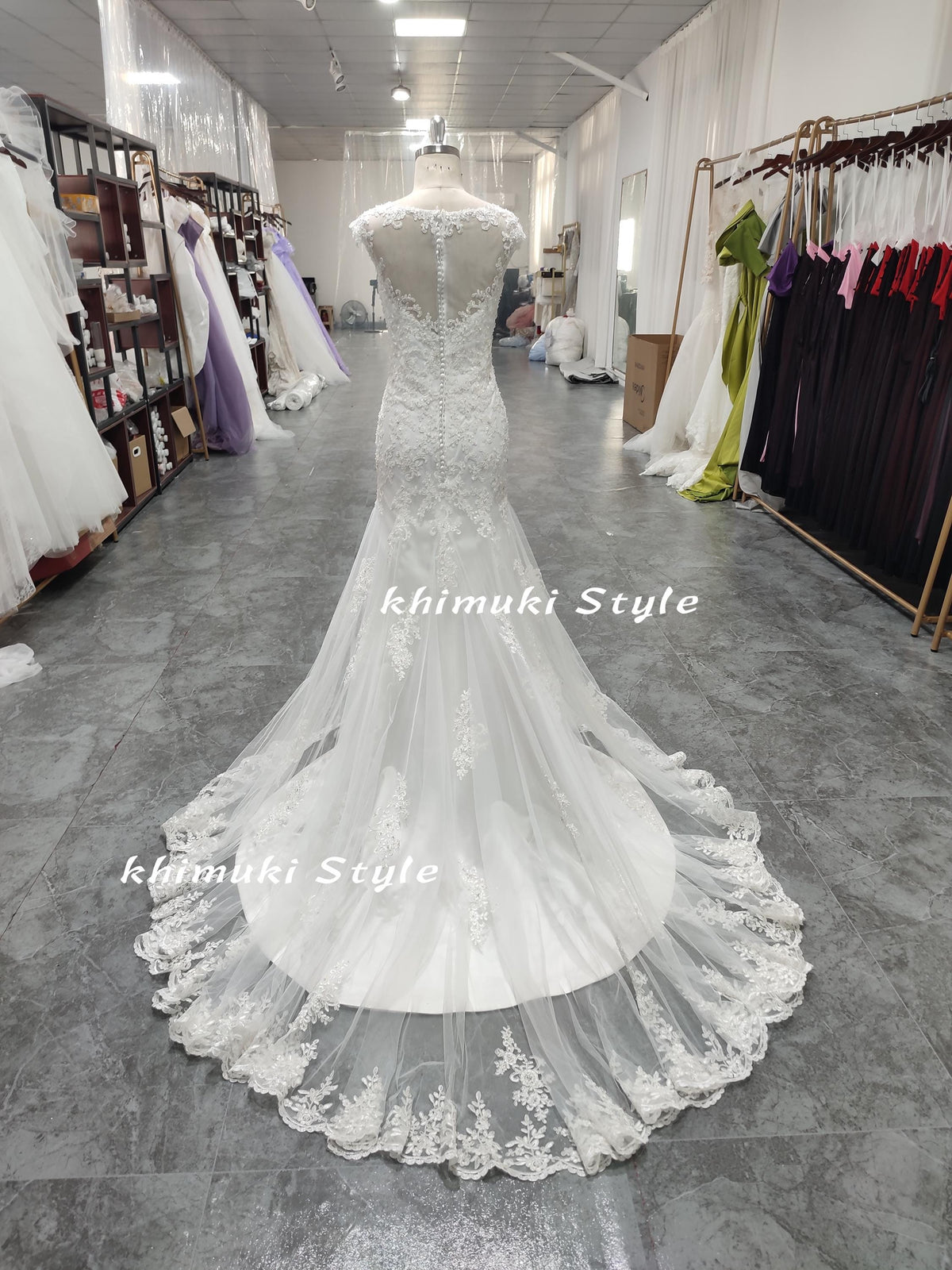 Long Train Floral Lace Bridal Dress