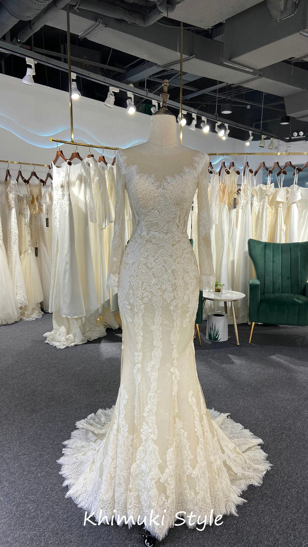 Long Sleeve Floral Lace Wedding Dress