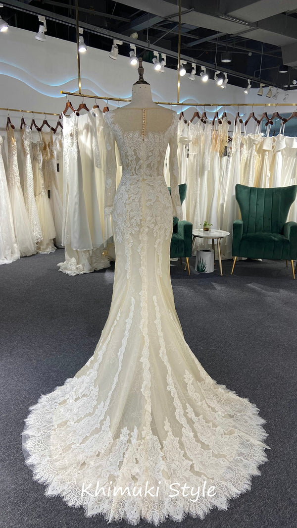 Classic Floral Lace Wedding Dress
