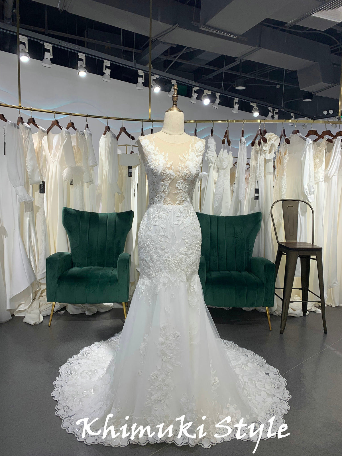 ivory lace wedding dress