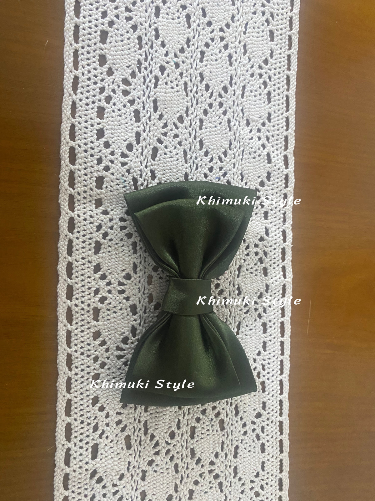 Match the Same Color Tie Bow For Boyfriend