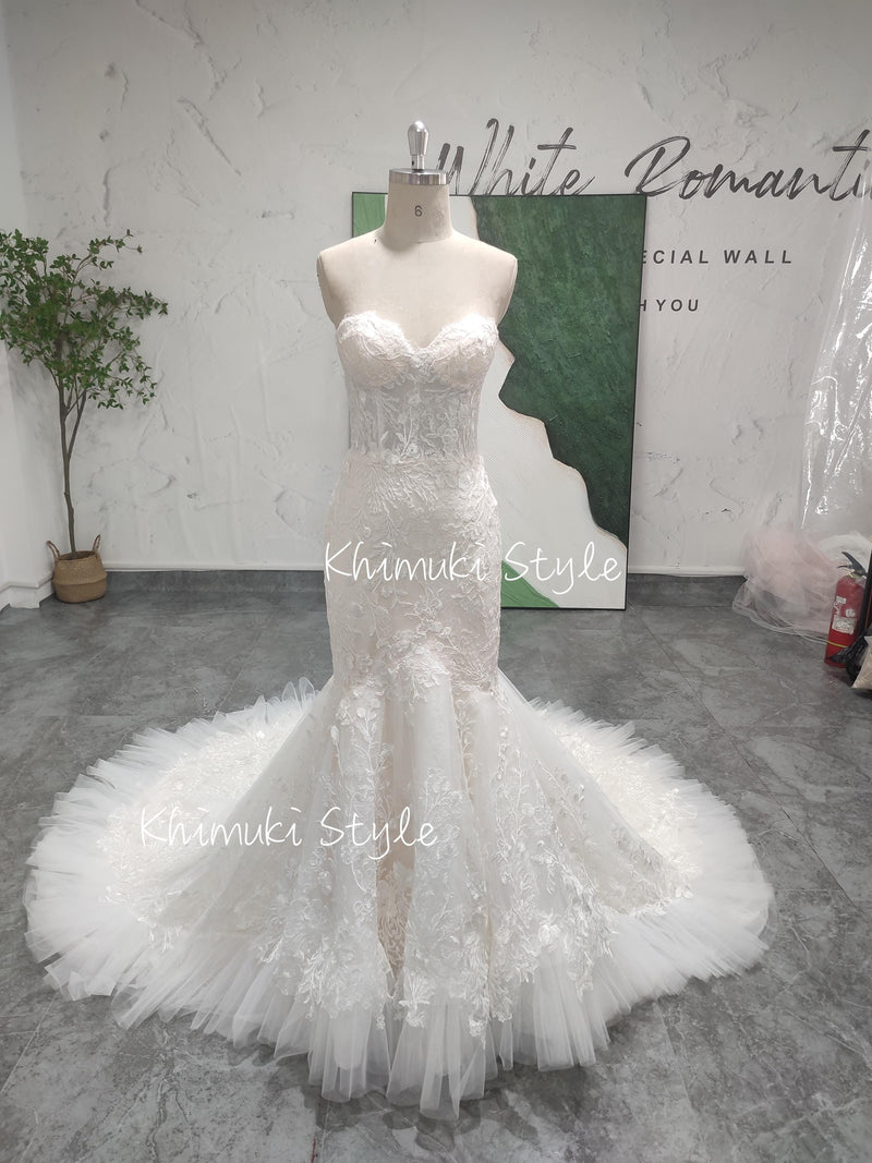 Sheer lace Wedding Dress