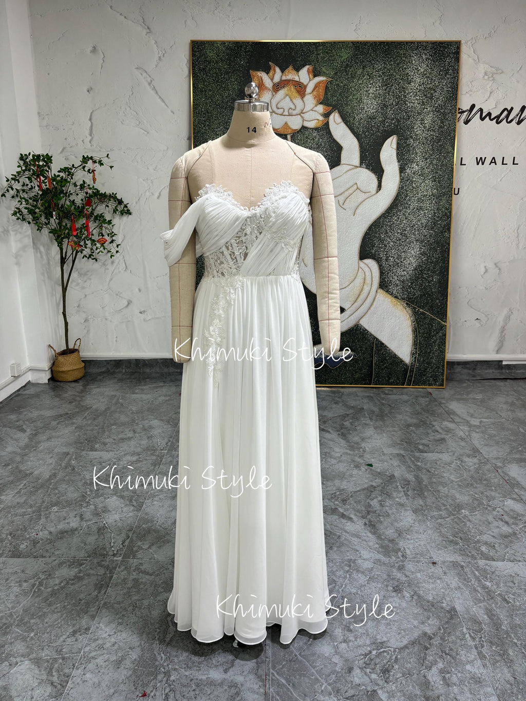 off shoulder sleeve wedding dress