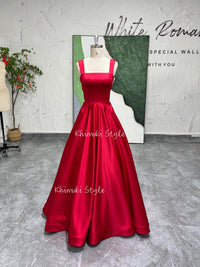 Red Square Neckline Prom Dress