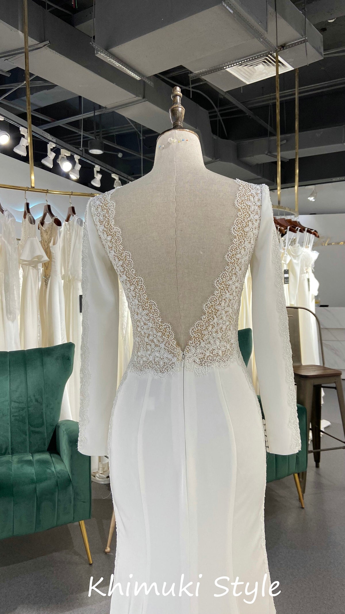 Sheath V-back Wedding Dress 