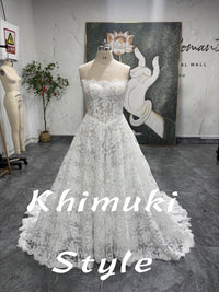 V-waistline Floral Lace Wedding Dress