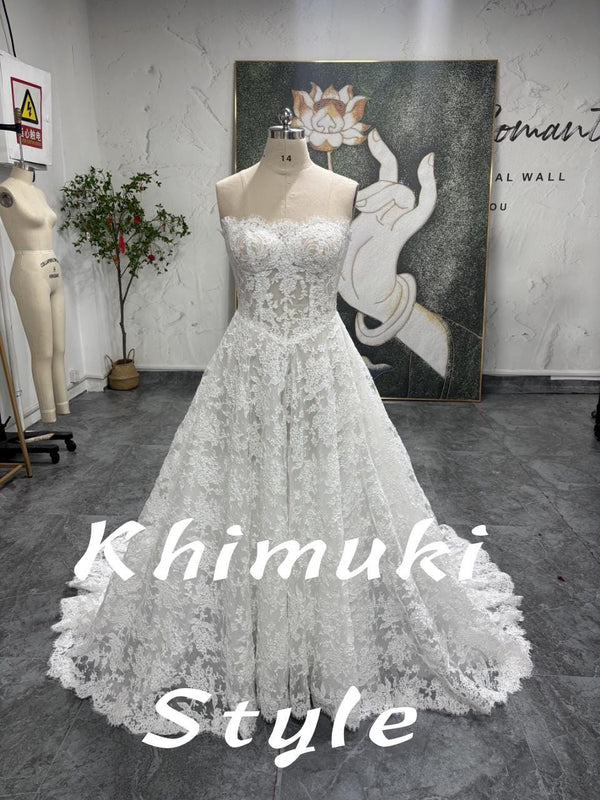 V-waistline Floral Lace Wedding Dress