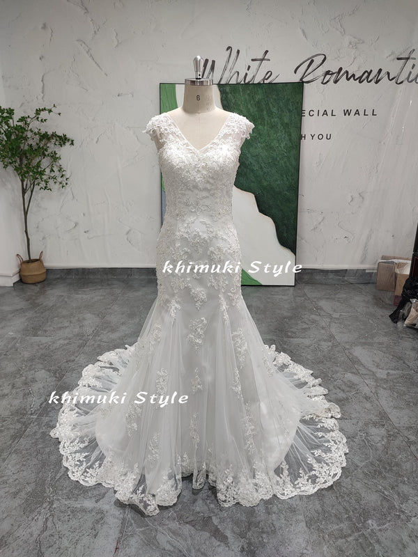 V-Neck Mermaid Lace Bridal Dress