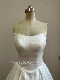 V Waistline Wedding Dress