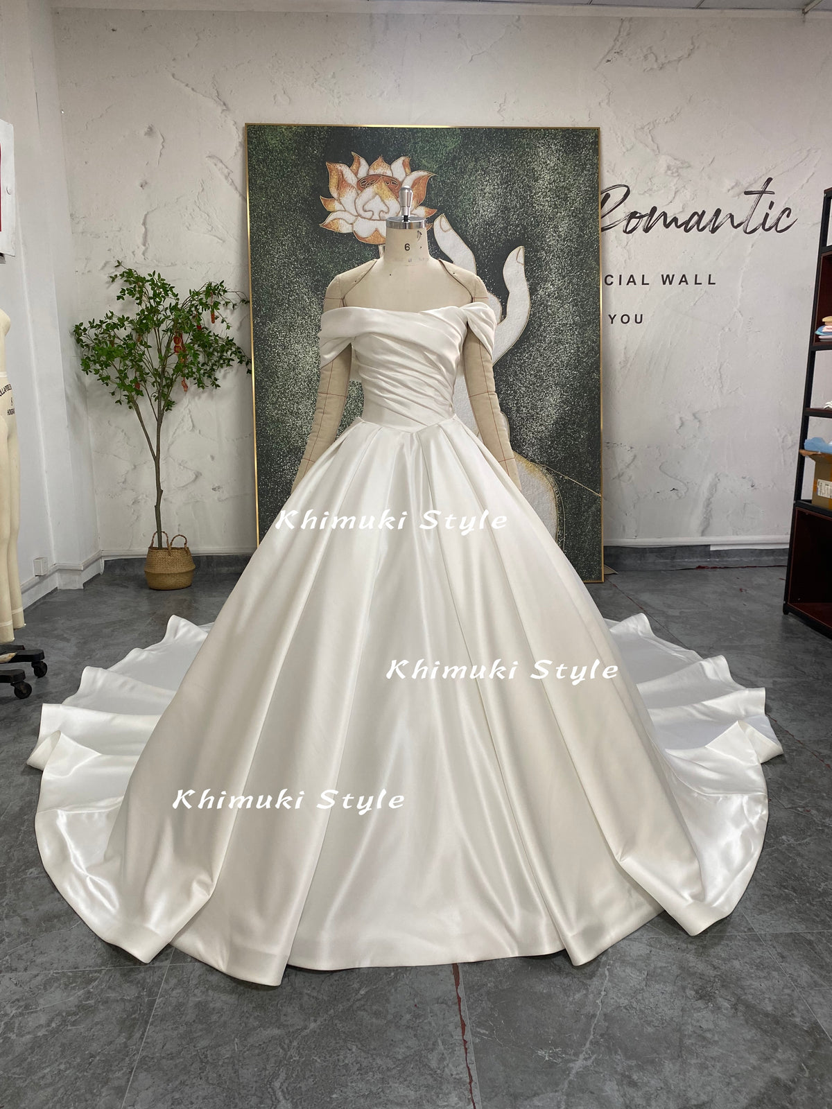 ball gown wedding dress