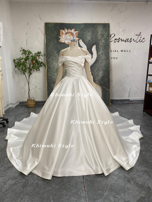 ball gown wedding dress