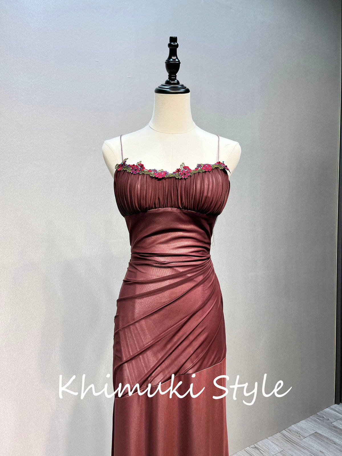 spaghetti strap party dress