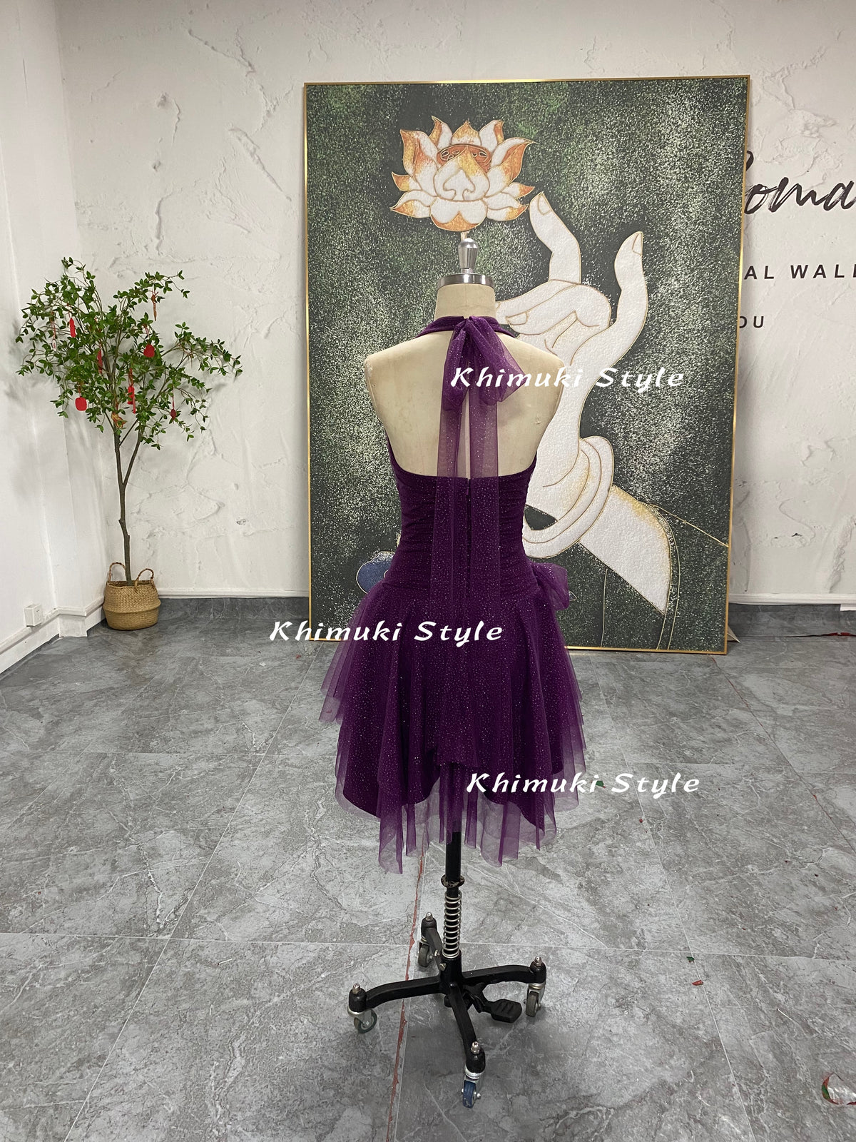 halter neckline party dress