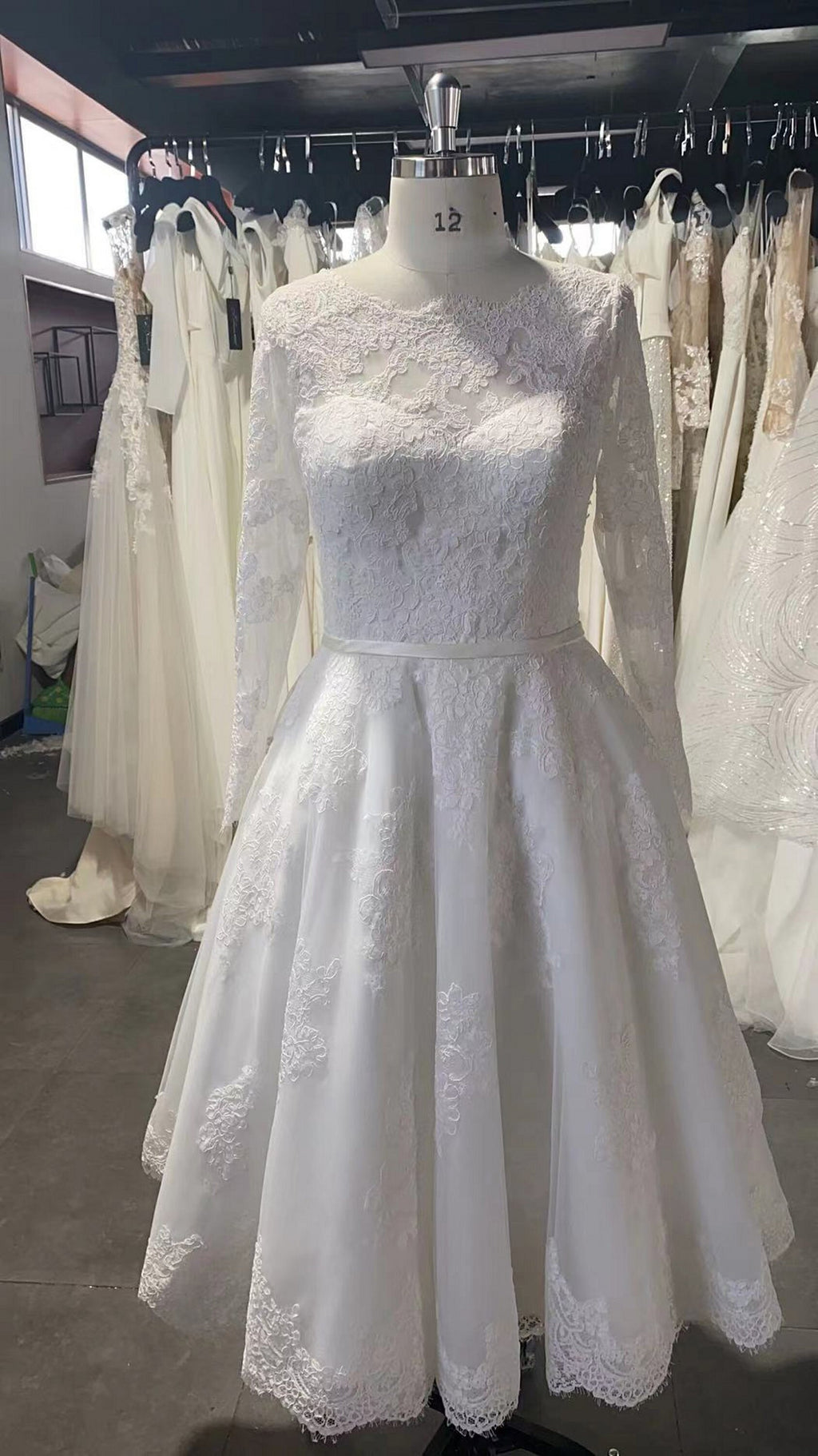 Vintage Short Long Sleeve Lace Wedding Dress