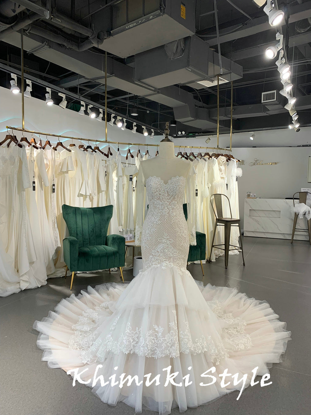 Classic Mermaid Long Sleeve Lace Wedding Dress