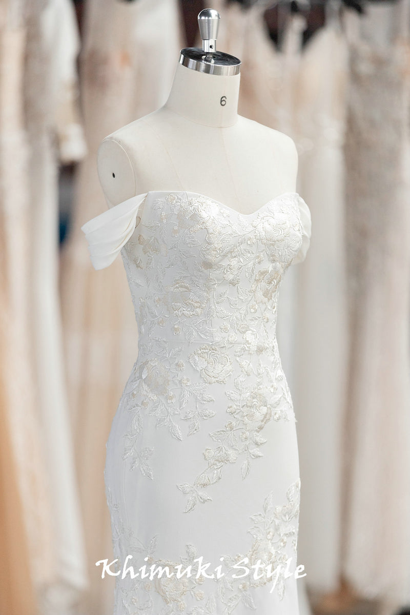 Mermaid Off Shoulder Sleeve Ivory Wedding Dress