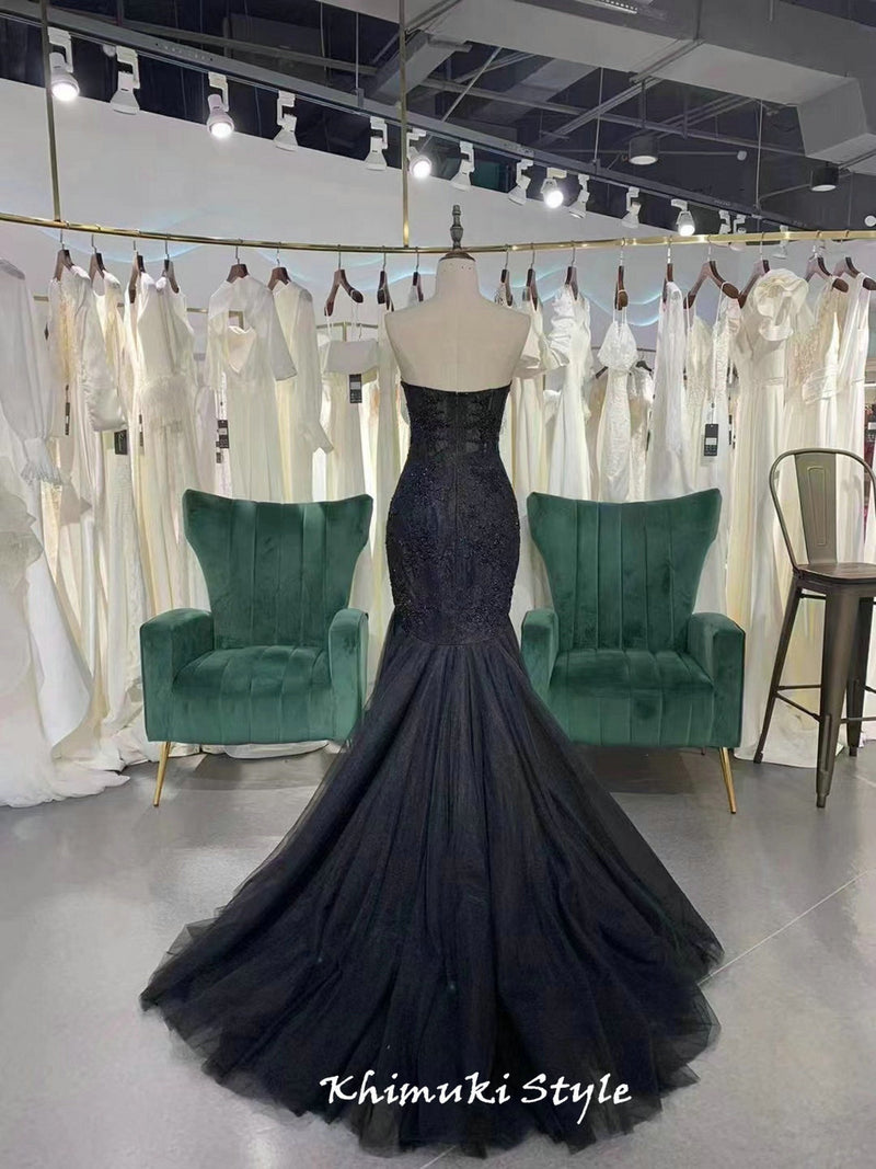Mermaid Sheer Black Lace Wedding Dress