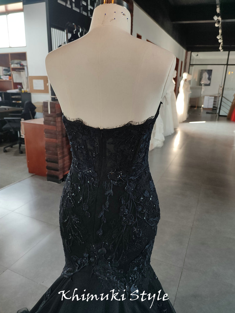 Mermaid Black Lace Wedding Dress