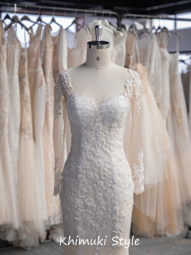 High Quality French Lace Long Sleeve Fit and Flare Wedding Dress