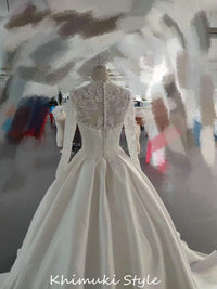 Ball Gown Long Sleeve Lace Wedding Dress