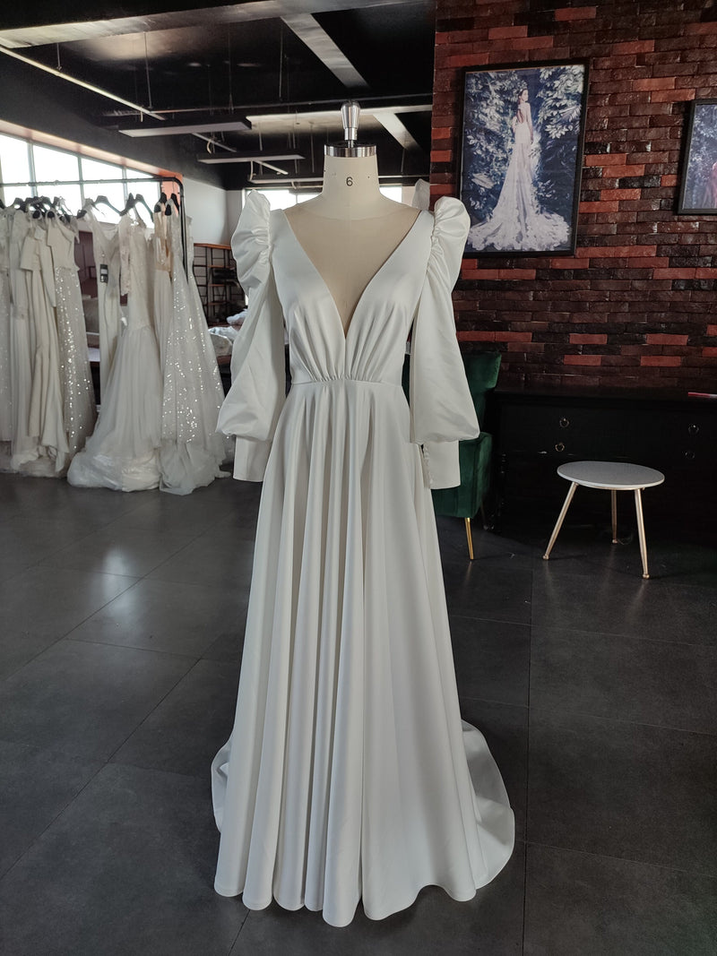 High Quality Boho Long Sleeve Ivory Satin Wedding Dress