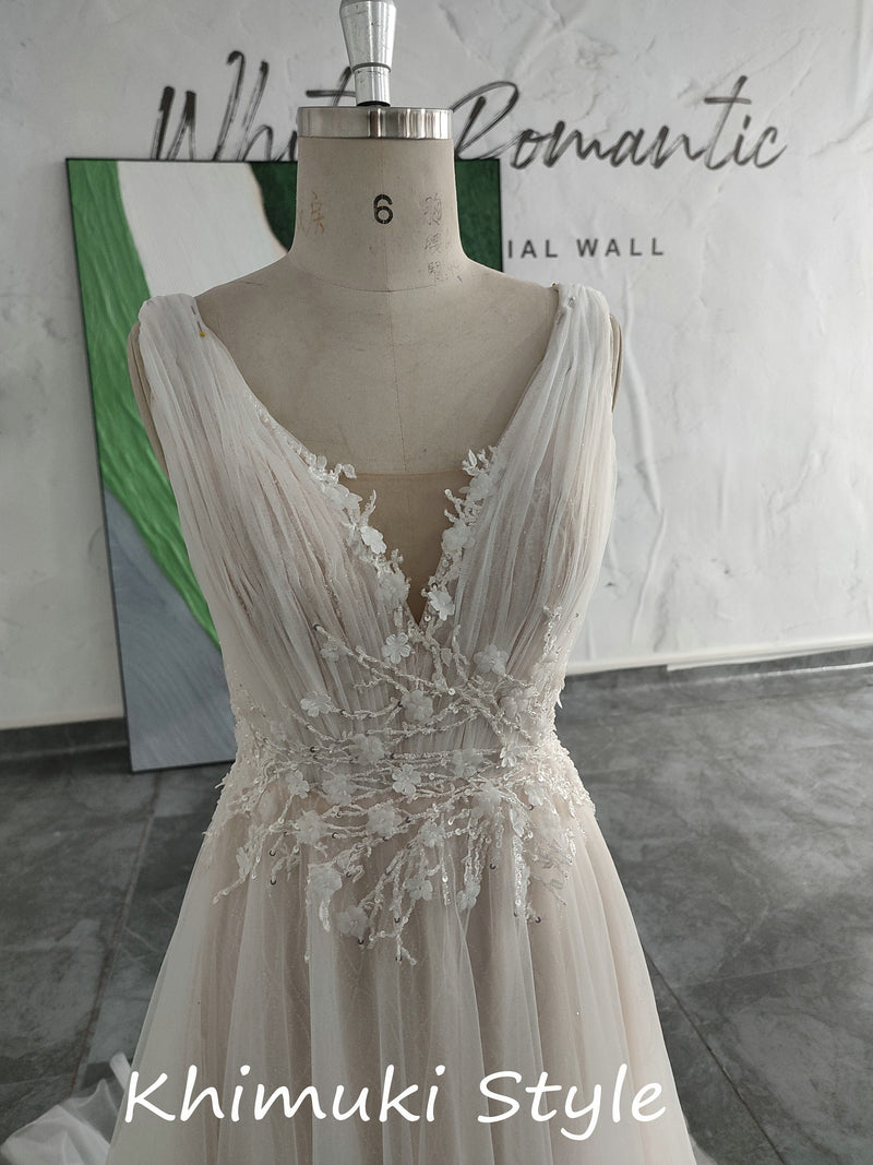 Simple V-neckline Summer Wedding Dress