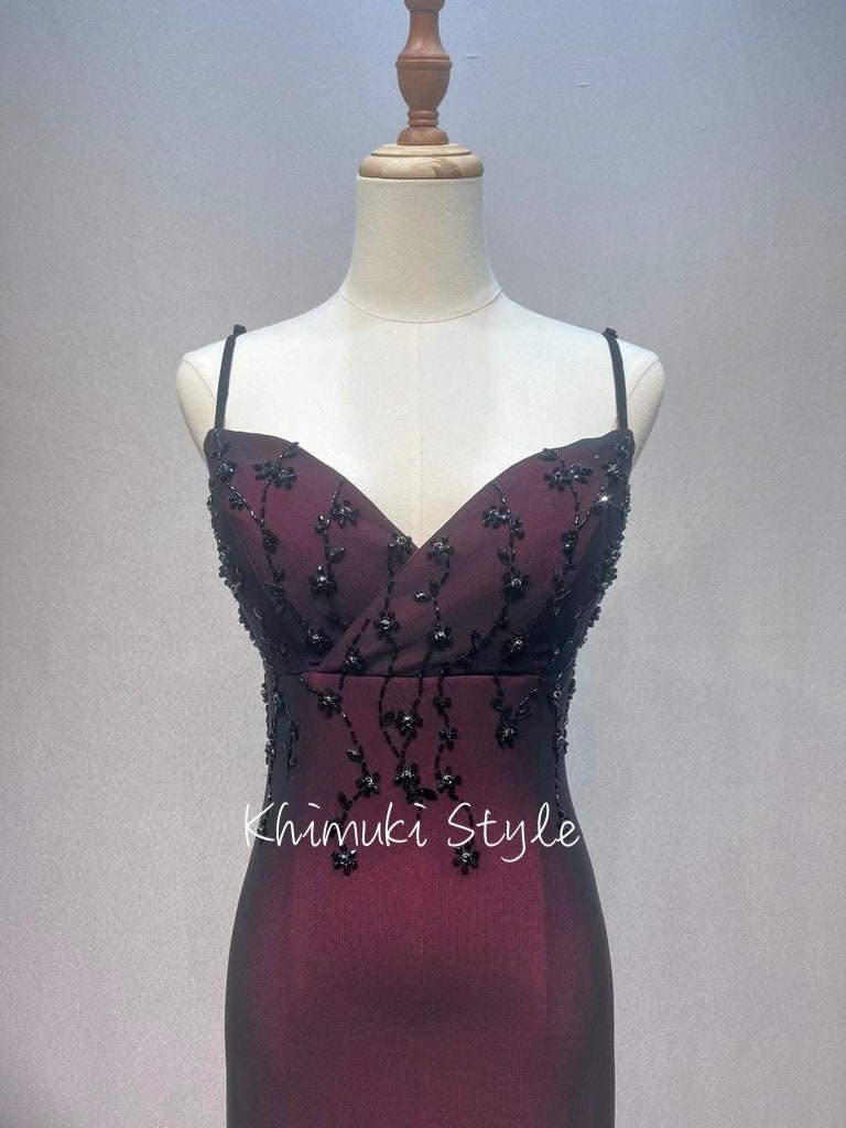 Red and Black Vintage 90S Prom Dress