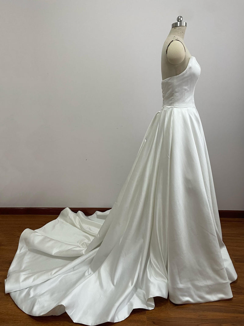 Ball Gown Ivory Satin Wedding Dress,V Waistline Wedding Dress