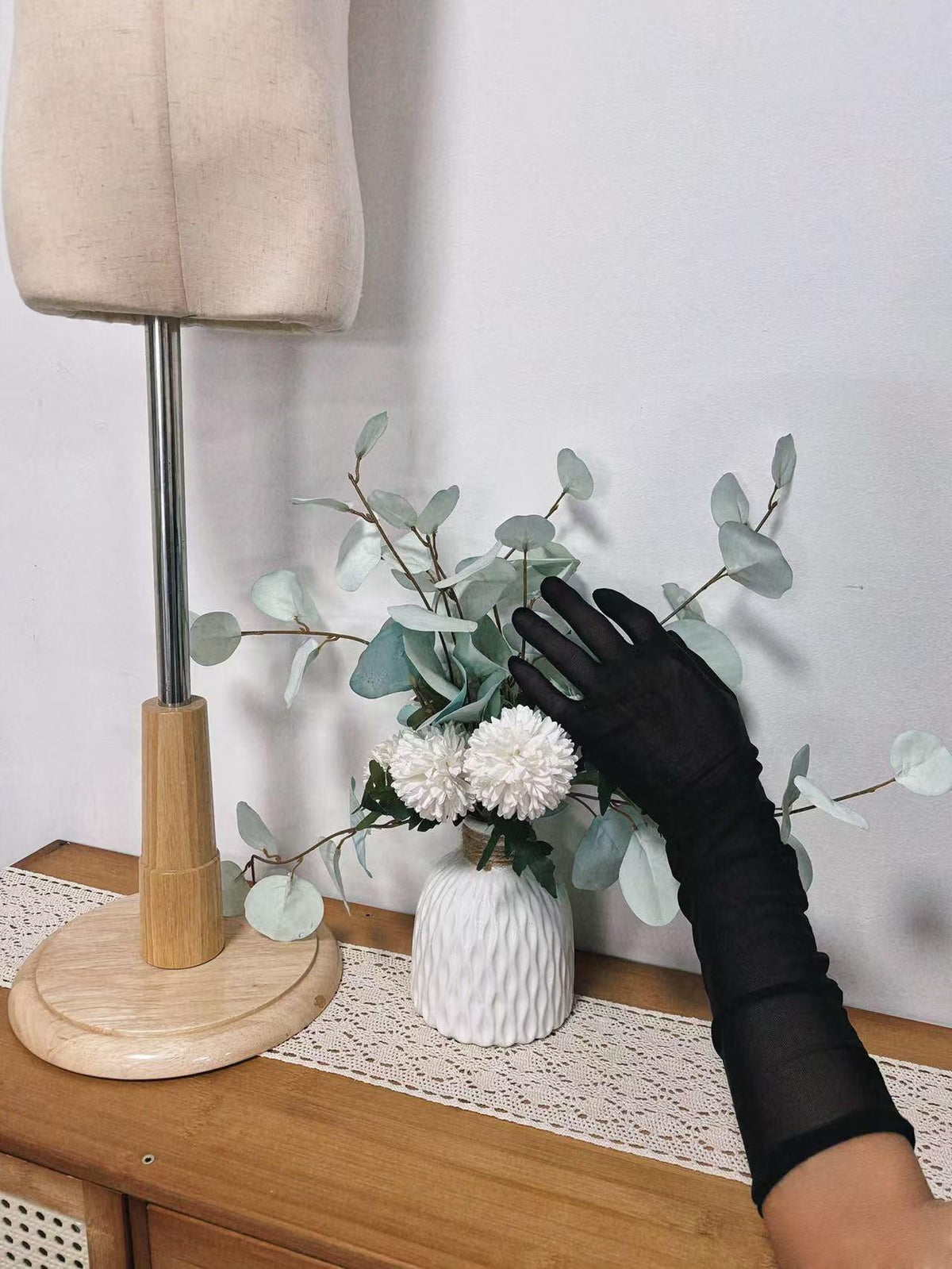 Gloves with the dress together