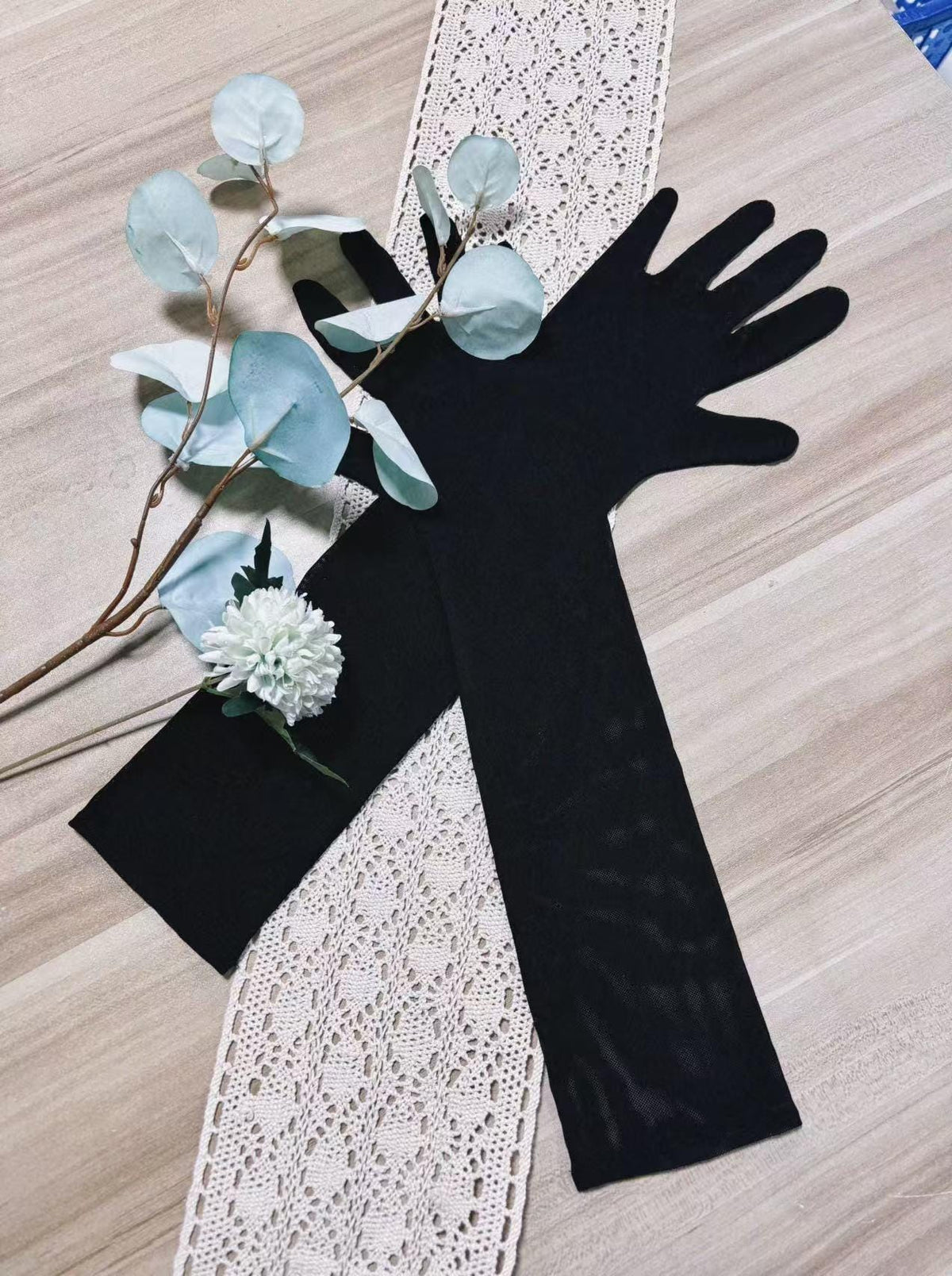Gloves with the dress together