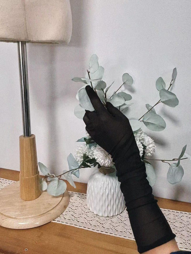 Gloves with the dress together