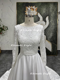 Long Sleeve V-back Boat-Neck Ivory Wedding Dress