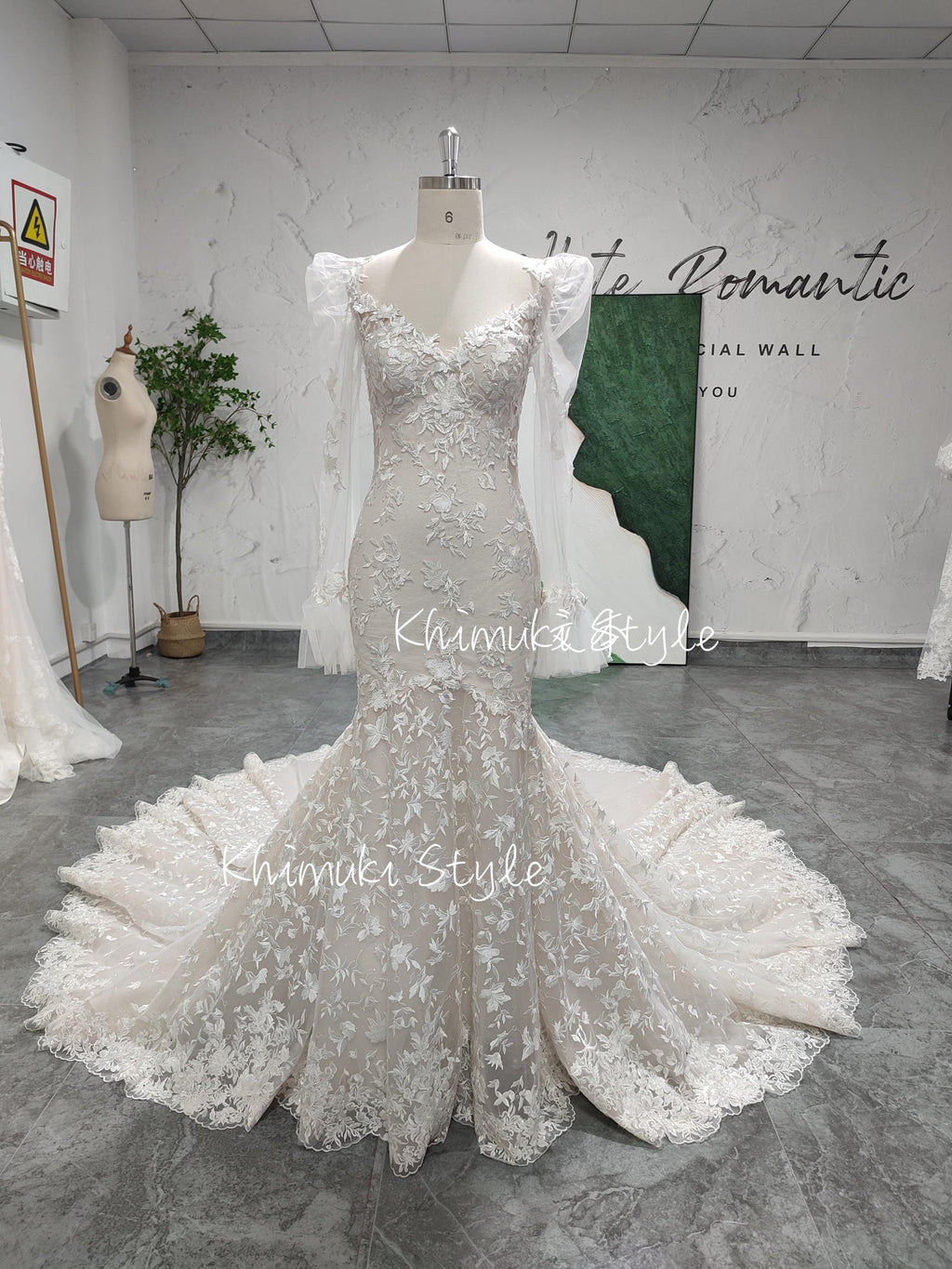 long sleeve wedding dresses