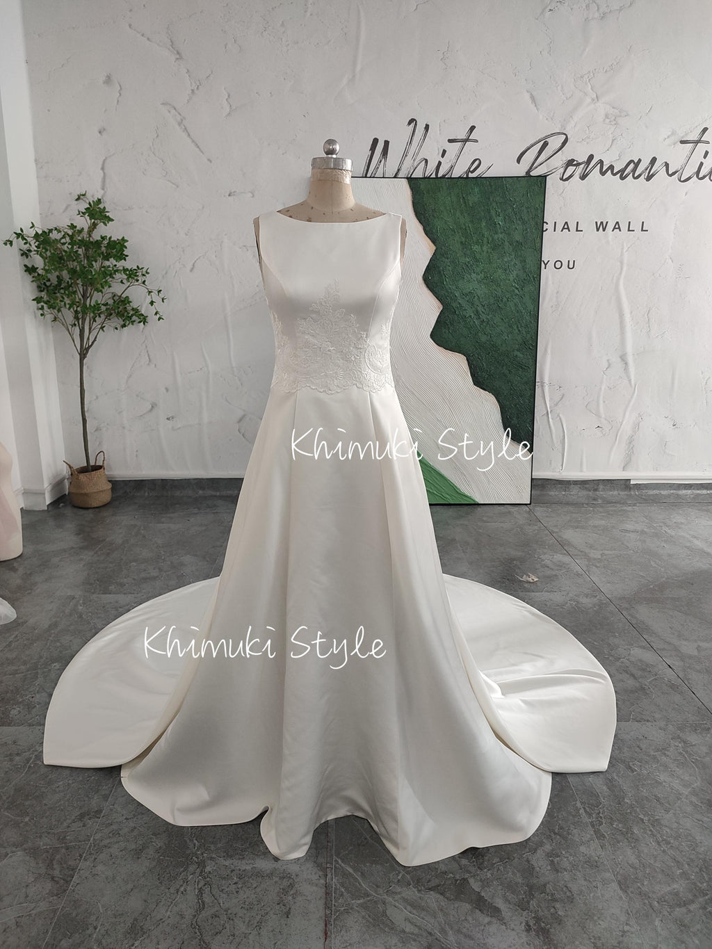 wedding dress with removable train