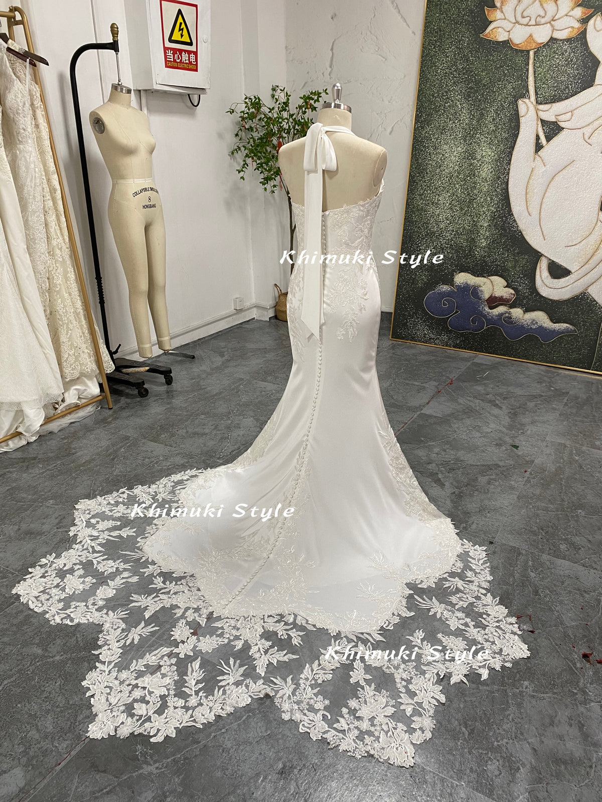 sheath lace wedding dress