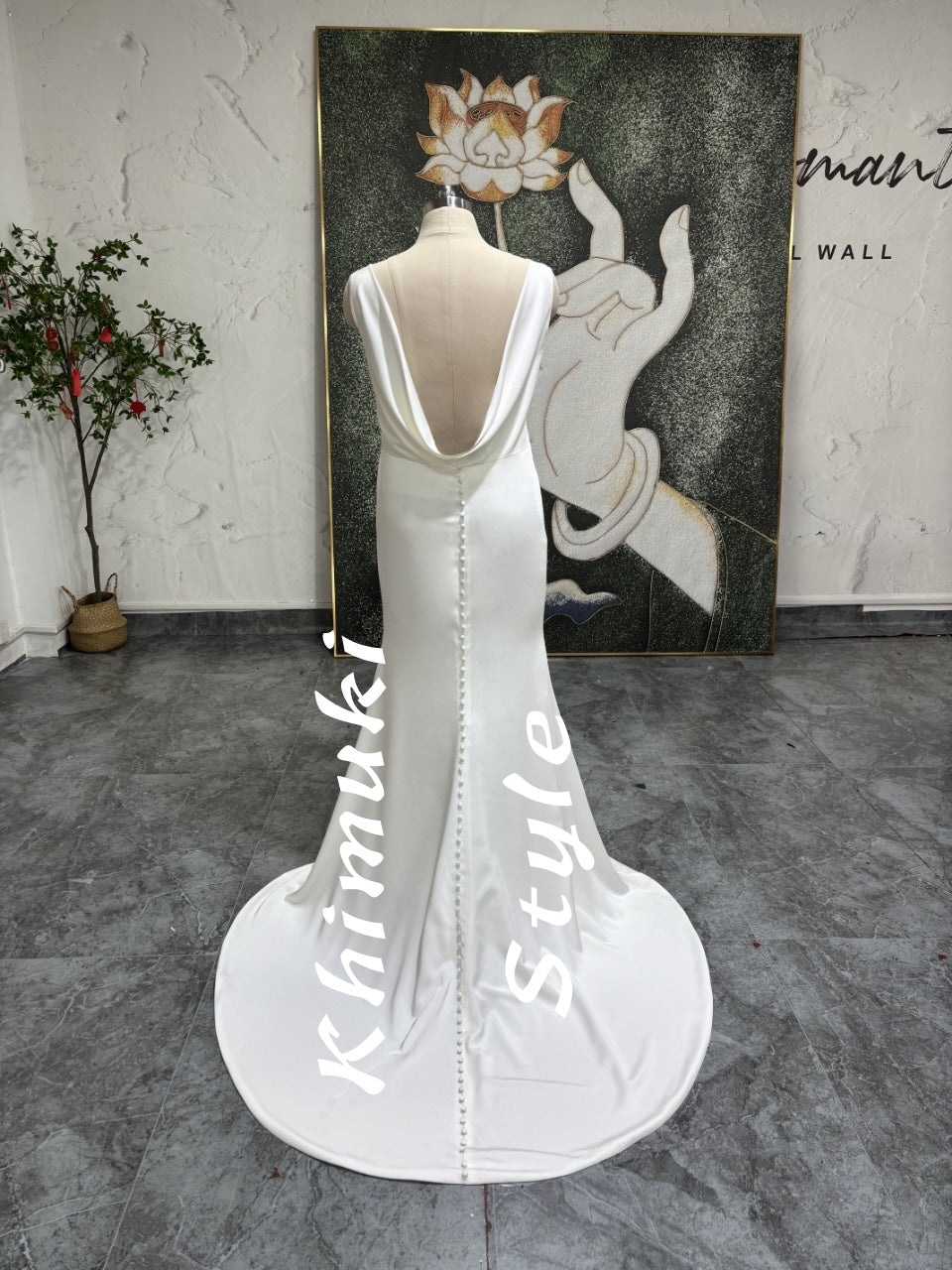 simple plus size wedding gown